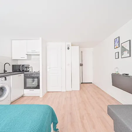 Studio Cosy 2/4p - Republique Apartment *